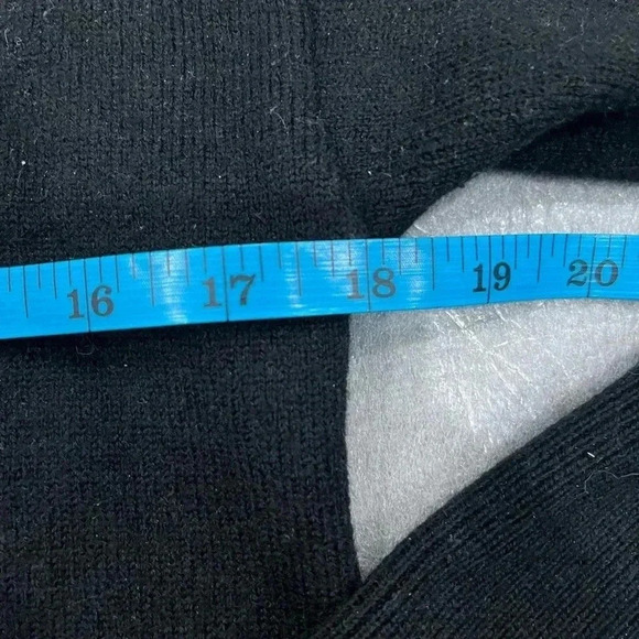 [S]Wilfred Black  Merino Wool High Neck Cropped Long Ribbed Cuff Sweater - Picture 5 of 7